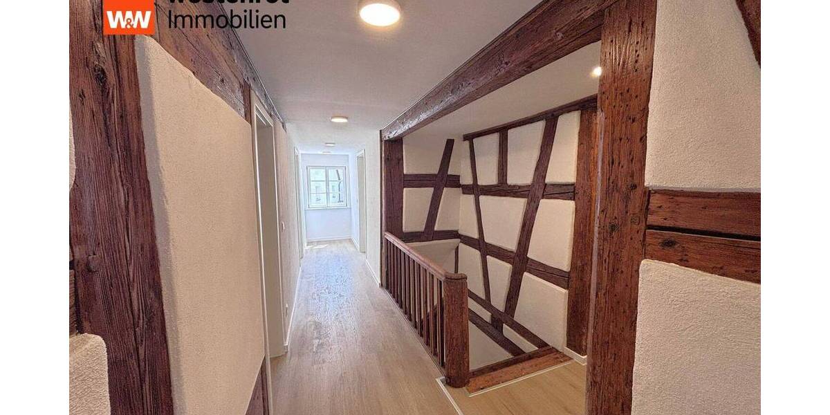 Einfamilienhaus Engelthal - 7 Zimmer, 216 m&sup2;, 1.990&euro; | Angebot:26694551