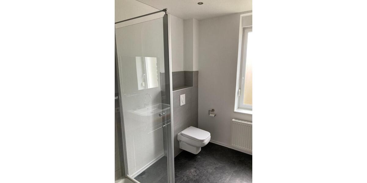 Erdgeschoßwohnung Schiffweiler - 2.5 Zimmer, 60 m&sup2;, 550&euro; | Angebot:25908095