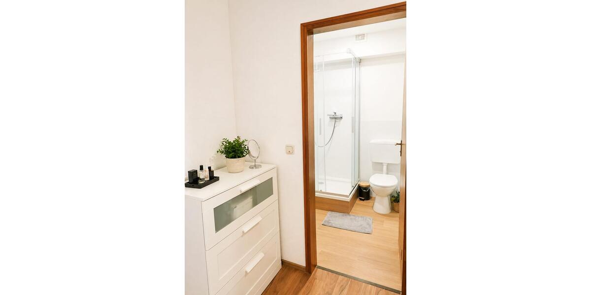 Etagenwohnung Bad Neustadt an der Saale - 1 Zimmer, 40 m&sup2;, 420&euro; | Angebot:26619201