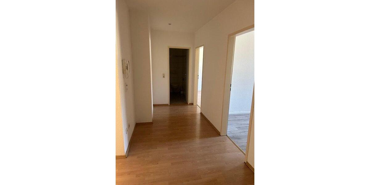 Etagenwohnung Sonneberg - 3 Zimmer, 82 m&sup2;, 570&euro; | Angebot:26058897