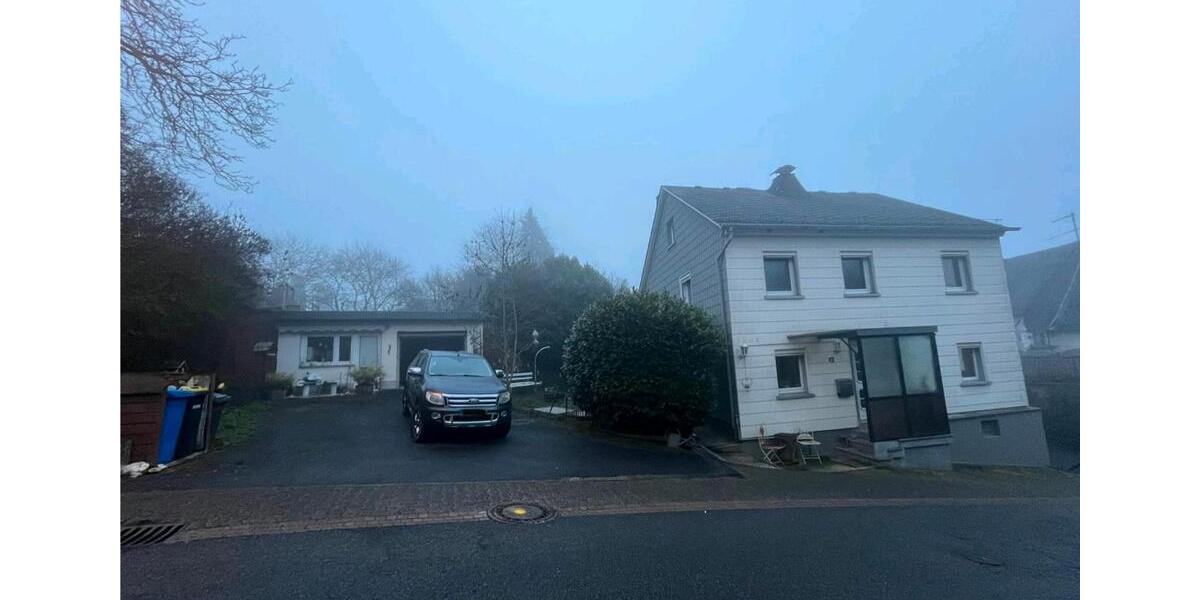 Einfamilienhaus Heidenrod - 4 Zimmer, 130 m&sup2;, 1.250&euro; | Angebot:24980994