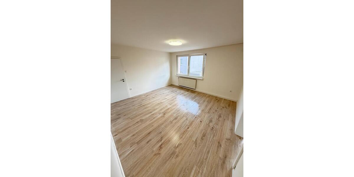 Etagenwohnung Bochum Eppendorf - 2 Zimmer, 55 m&sup2;, 550&euro; | Angebot:25979582