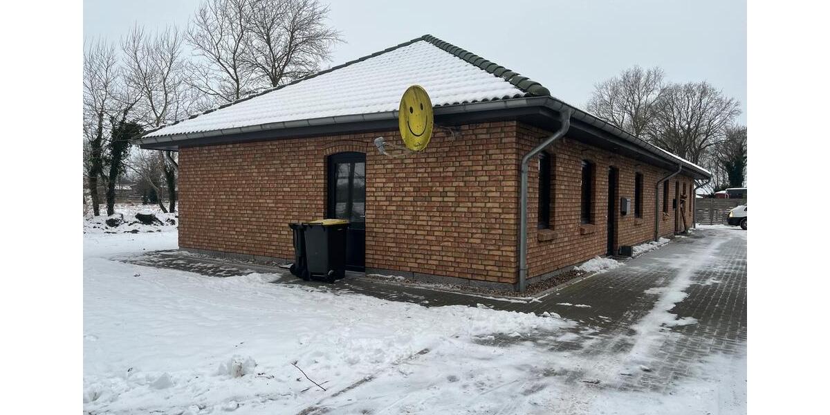 Erdgeschoßwohnung Groß Rheide - 3 Zimmer, 80 m&sup2;, 1.100&euro; | Angebot:24474198