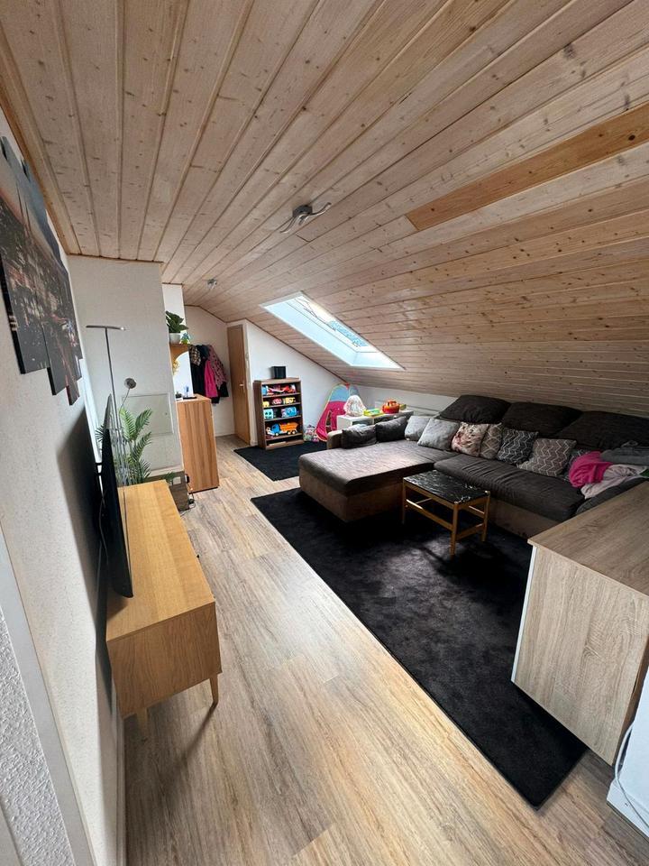 3 Zimmerwohnung mit Küche