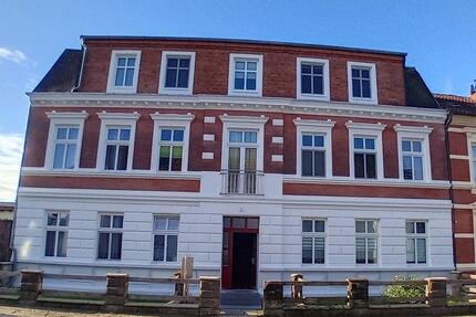 Wohnung Perleberg - 5 Zimmer, 144 m&sup2;, 1.000&euro; | Angebot:25231421