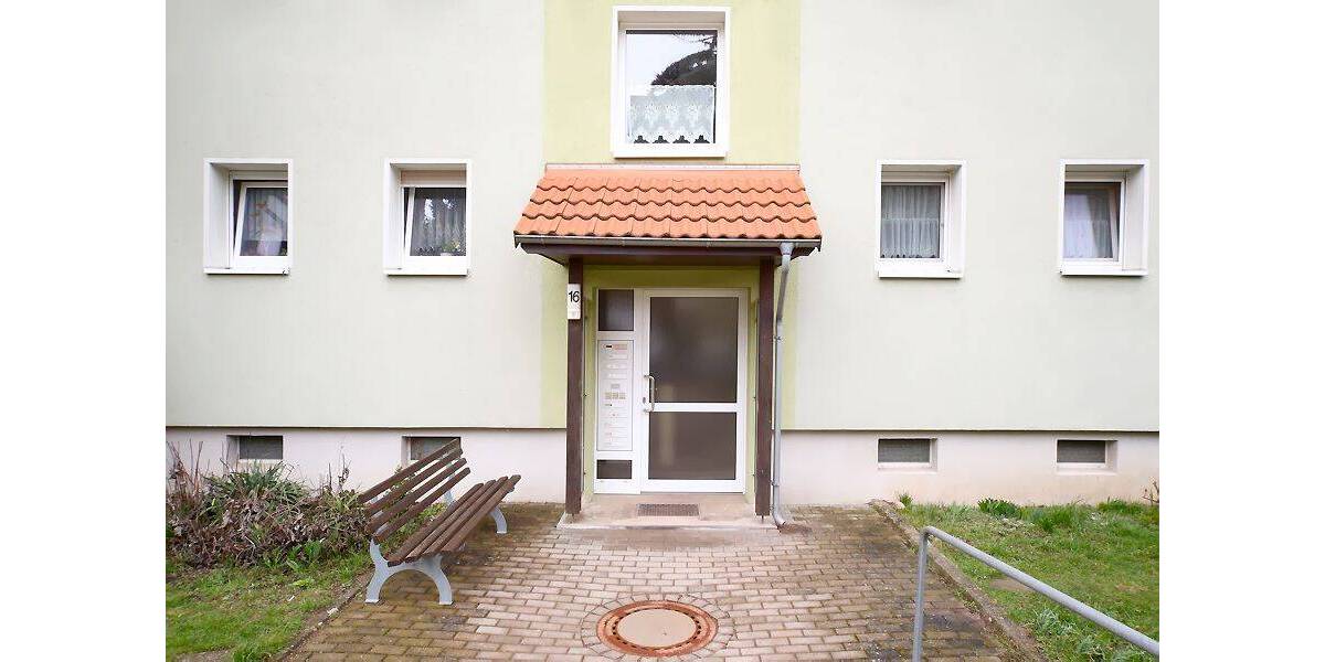 Etagenwohnung Eisleben Lutherstadt Eisleben - 2 Zimmer, 50 m&sup2;, 303&euro; | Angebot:26420450