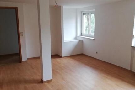 Wohnung Roßleben-Wiehe Wiehe - 2 Zimmer, 94 m&sup2;, 390&euro; | Angebot:24691890