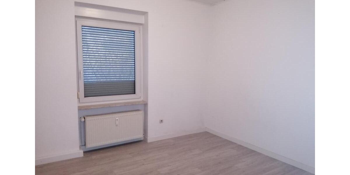 Hochparterre Höringen - 3 Zimmer, 80 m&sup2;, 780&euro; | Angebot:23645717