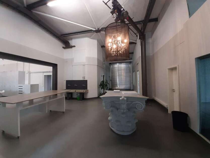 Büro in München 8.637 € 792 m² zimmer