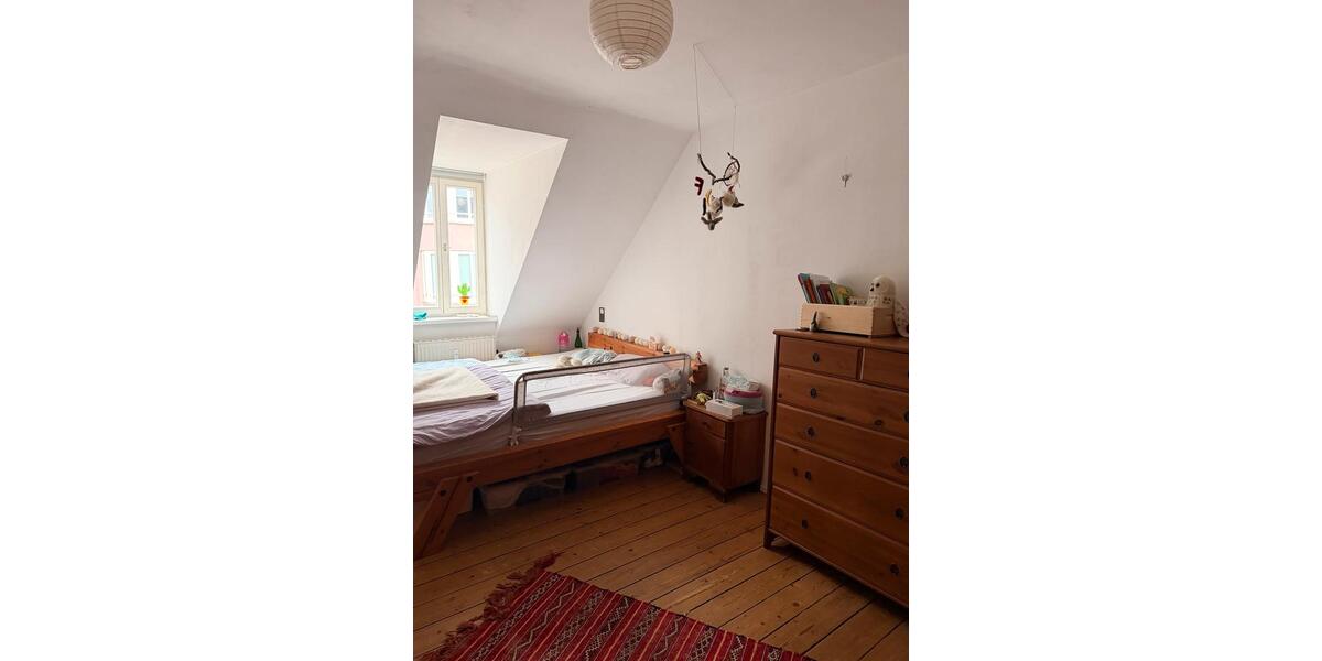 Gemütliche & zentrale Wohnung zu vermieten zwischen April und Mai 2 zimmer