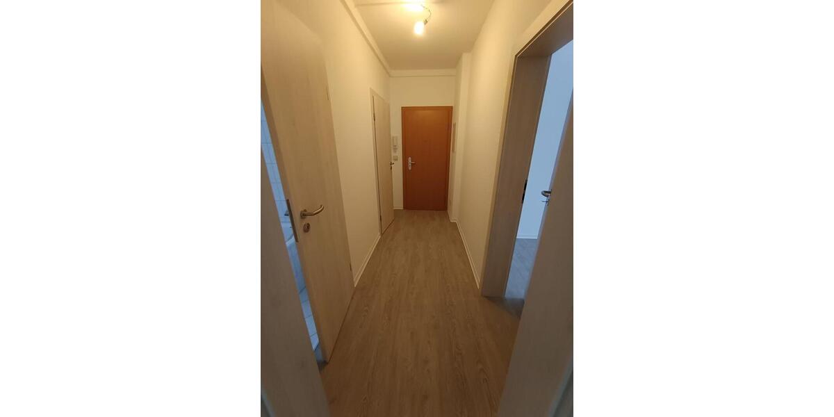 Etagenwohnung Treuen - 3 Zimmer, 62 m&sup2;, 380&euro; | Angebot:26349622