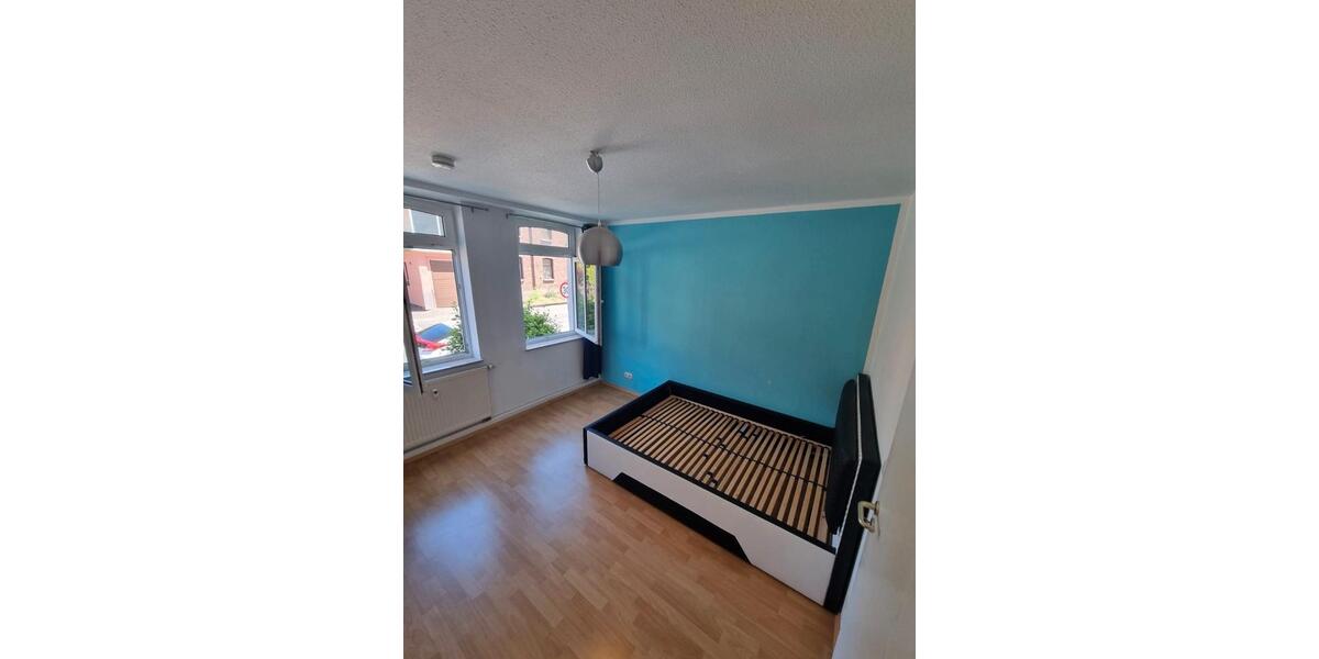Etagenwohnung Sonneberg - 2 Zimmer, 54 m&sup2;, 550&euro; | Angebot:26701285