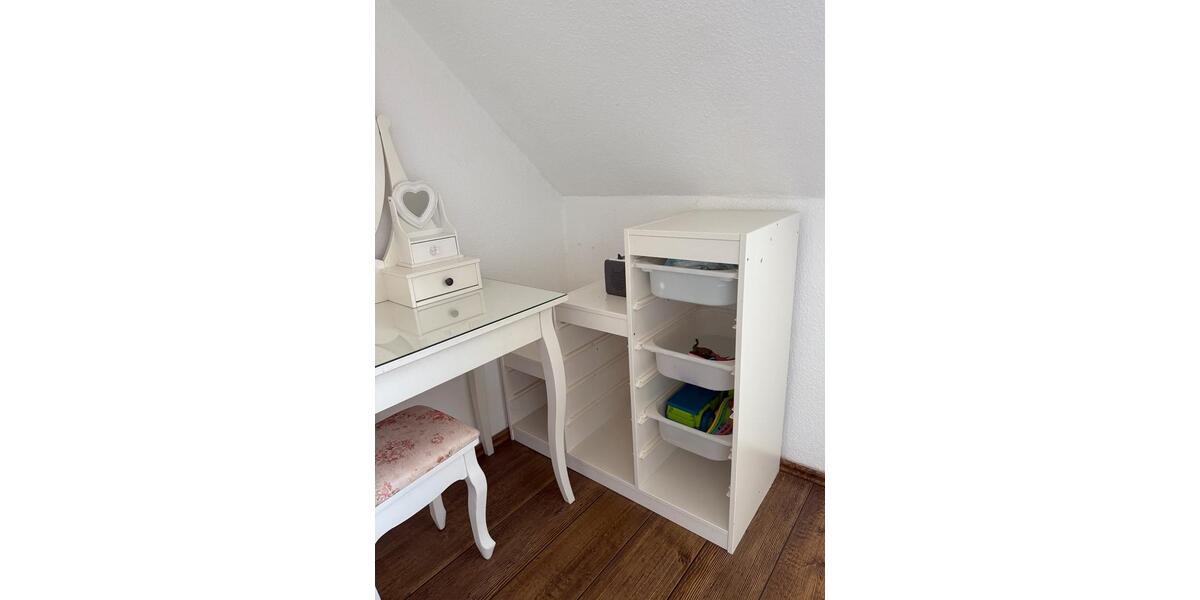 Dachgeschoßwohnung Essen Frillendorf - 2.5 Zimmer, 60 m&sup2;, 720&euro; | Angebot:24996965