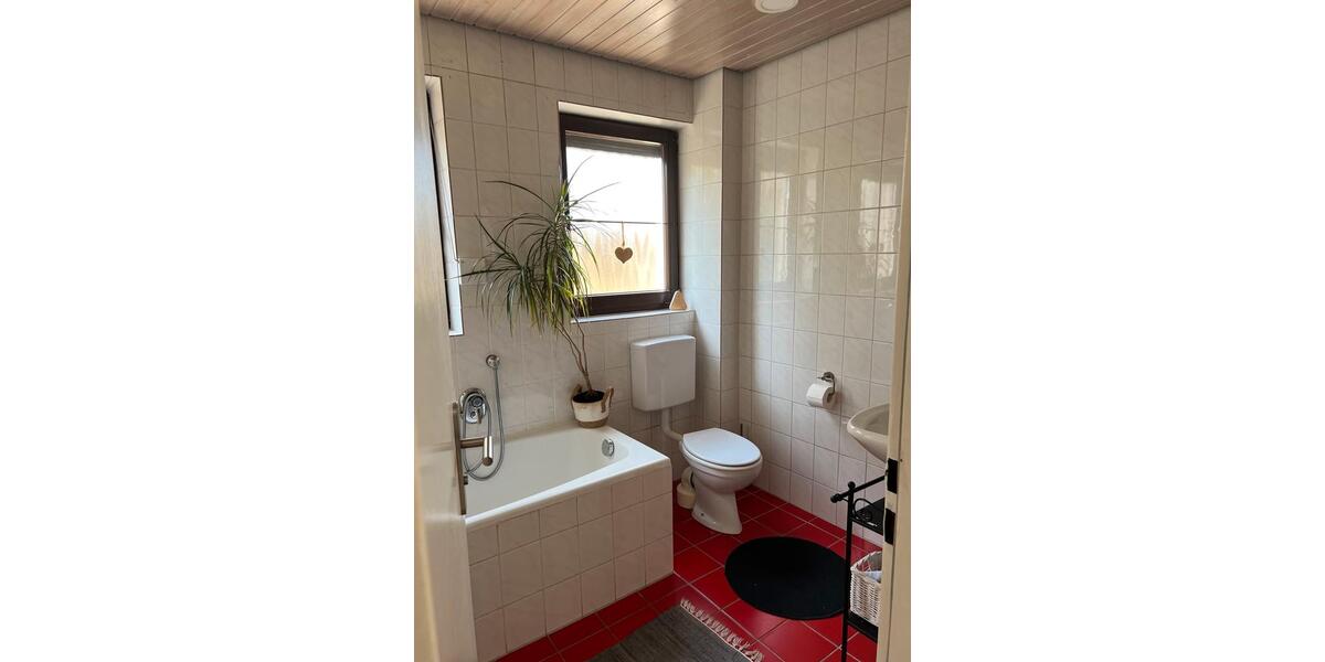 Einfamilienhaus Oberhaid - 5 Zimmer, 150 m&sup2;, 1.500&euro; | Angebot:26021980