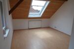 Dachgeschoßwohnung Hargesheim - 4 Zimmer, 132 m&sup2;, 960&euro; | Angebot:26350346