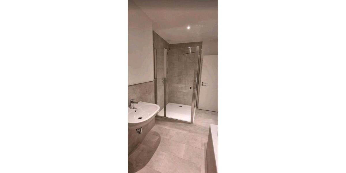 Großzügig geschnitten Wohnung in Ballhausen ab Februar frei. 2 zimmer