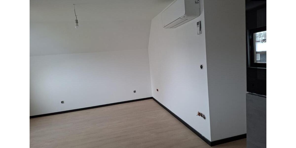 Etagenwohnung Schwallungen - 2 Zimmer, 45 m&sup2;, 350&euro; | Angebot:24719564