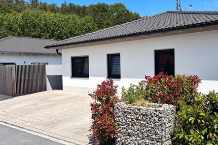 Wohnung Aldersbach - 3 Zimmer, 78 m&sup2;, 725&euro; | Angebot:26633319