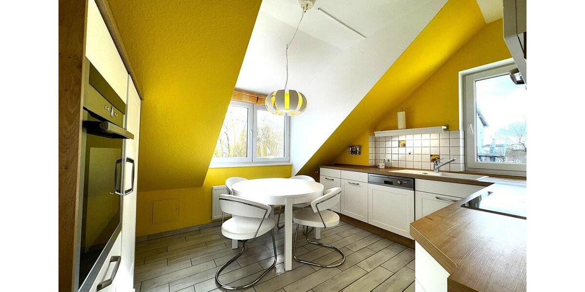 Dachgeschoßwohnung Wiesbaden Mainz-Kastel - 2 Zimmer, 65 m&sup2;, 1.150&euro; | Angebot:26381966