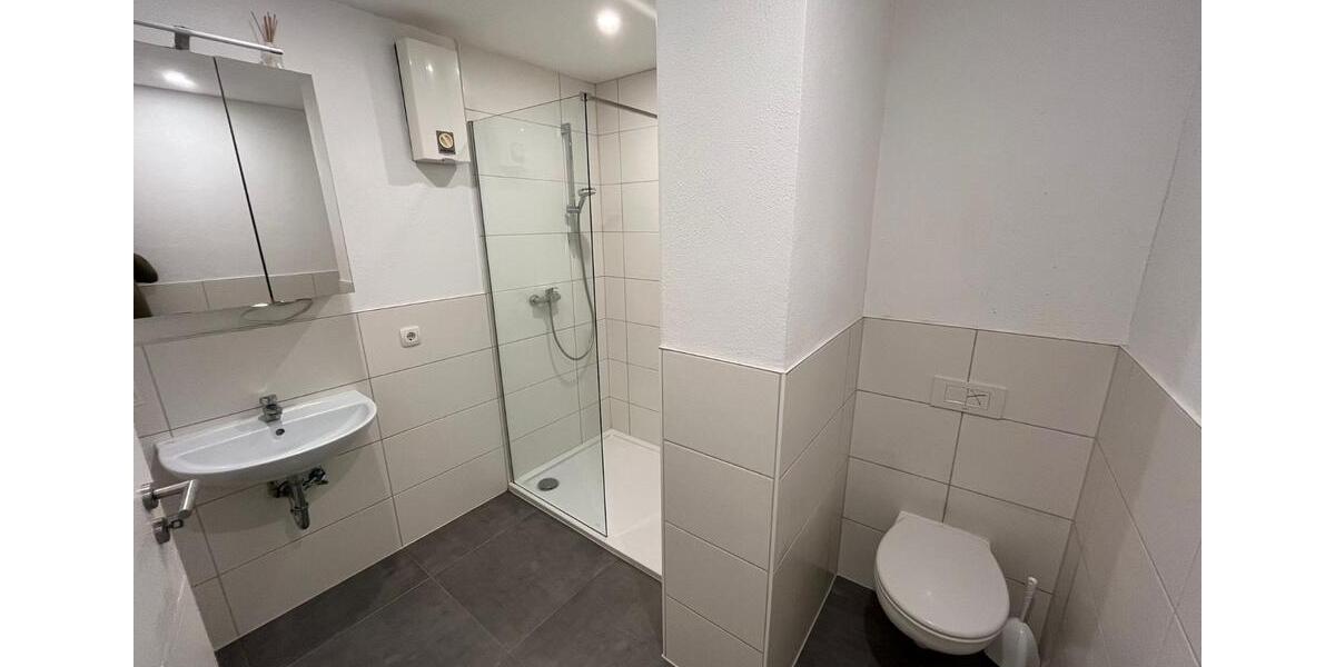 Etagenwohnung Saarlouis - 5 Zimmer, 110 m&sup2;, 1.050&euro; | Angebot:24127061