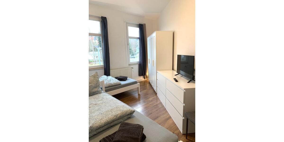 Wohnen auf Zeit Arnstadt - 5 Zimmer, 20 m&sup2;, 25&euro; | Angebot:20485542