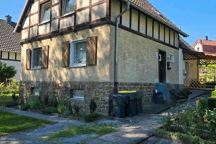 Schöne 2,5-Zimmer-Wohnung . jobcenter fähig zimmer