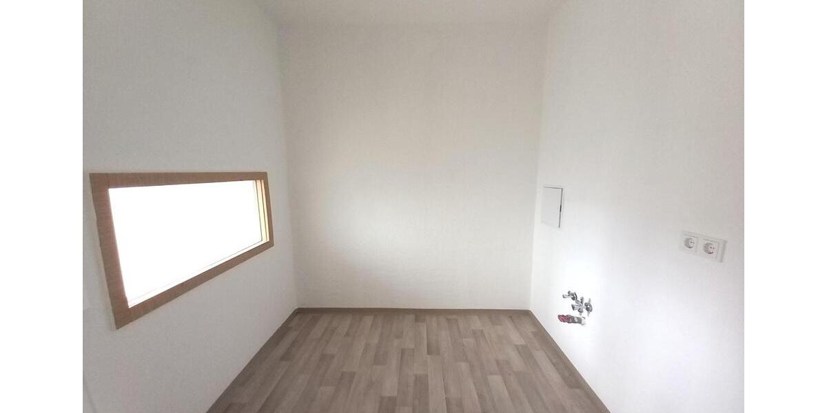 Etagenwohnung Schmalkalden - 3 Zimmer, 57 m&sup2;, 328&euro; | Angebot:25916930