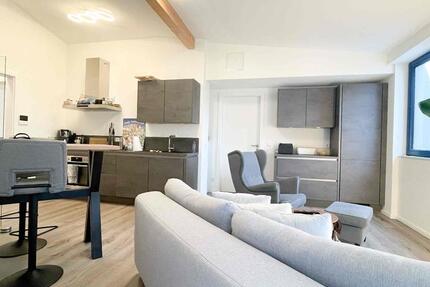 Stilvolle 2-Zimmer-Wohnung im Lotsenviertel 2 zimmer