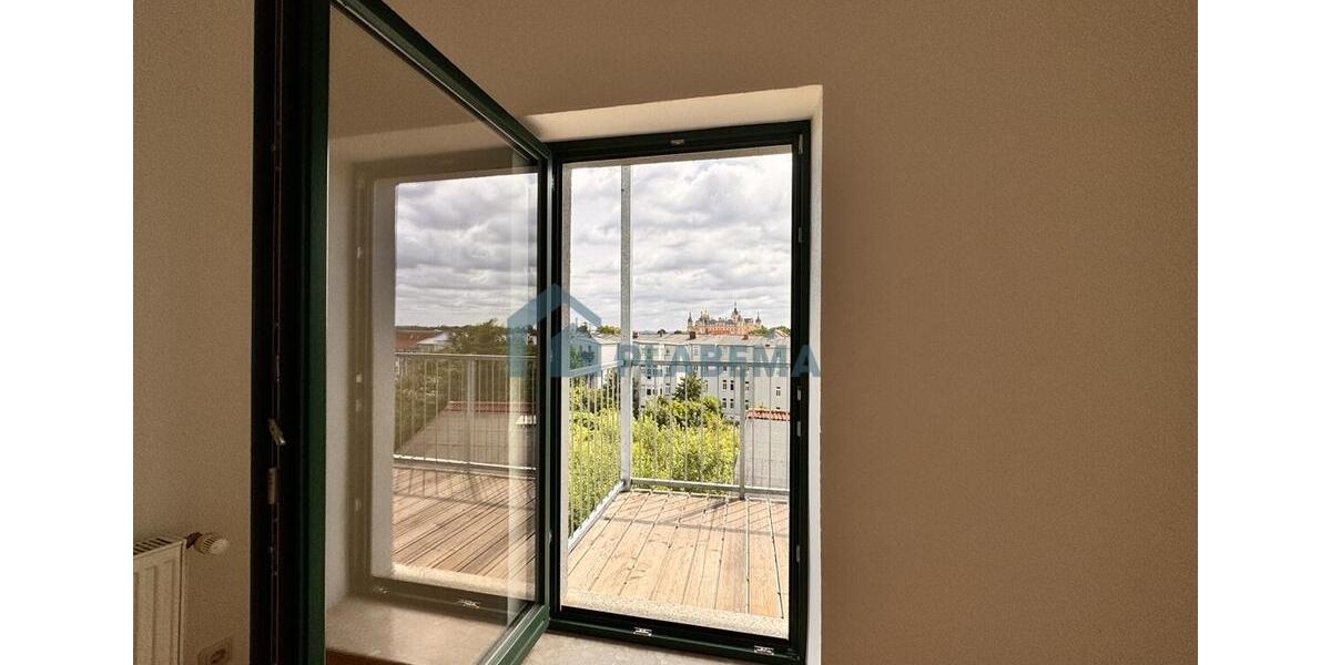 Etagenwohnung Schwerin - 3 Zimmer, 58 m&sup2;, 812&euro; | Angebot:26003587