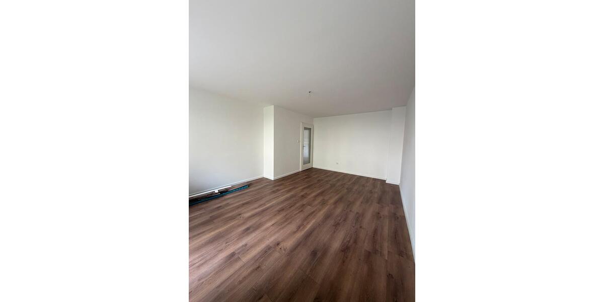 Erdgeschoßwohnung München Bogenhausen - 3 Zimmer, 72 m&sup2;, 1.870&euro; | Angebot:26699670