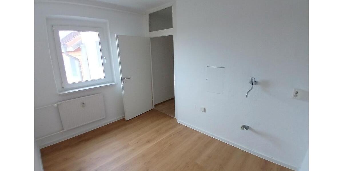 Etagenwohnung Greifswald Eldena - 4 Zimmer, 78 m&sup2;, 778&euro; | Angebot:26532079