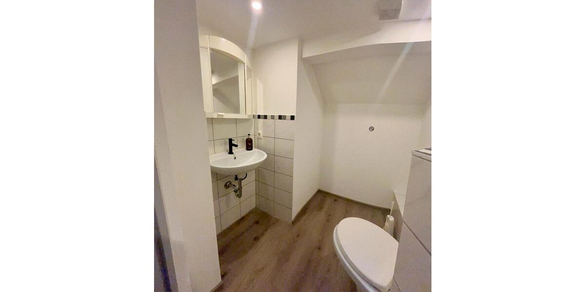 Dachgeschoßwohnung Braunfels - 1 Zimmer, 67 m&sup2;, 690&euro; | Angebot:25838008