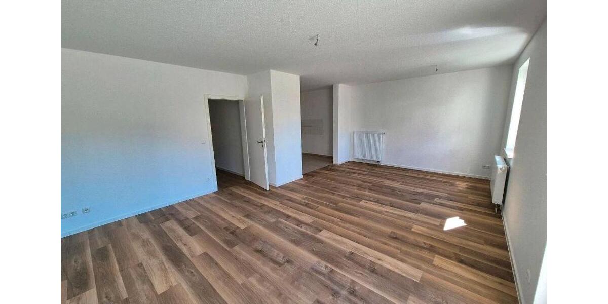 Erdgeschoßwohnung Ronneburg - 2 Zimmer, 60 m&sup2;, 465&euro; | Angebot:26497924