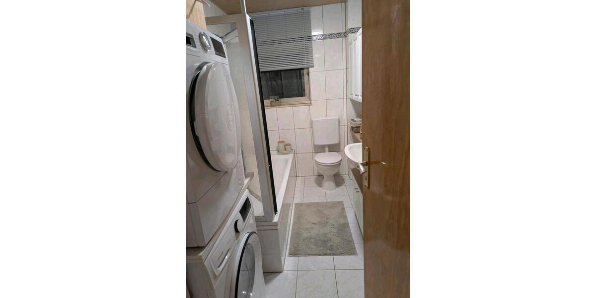 Etagenwohnung Schwalbach - 3.5 Zimmer, 108 m&sup2;, 800&euro; | Angebot:26252865