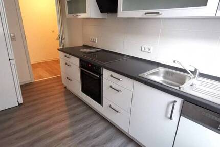 Wohnung Eilenburg - 3 Zimmer, 76 m&sup2;, 623&euro; | Angebot:25684486