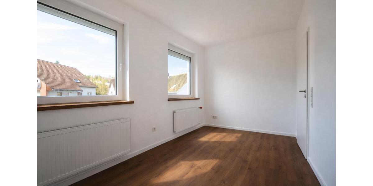 Erdgeschoßwohnung Föhren - 3 Zimmer, 97 m&sup2;, 1.100&euro; | Angebot:25445001