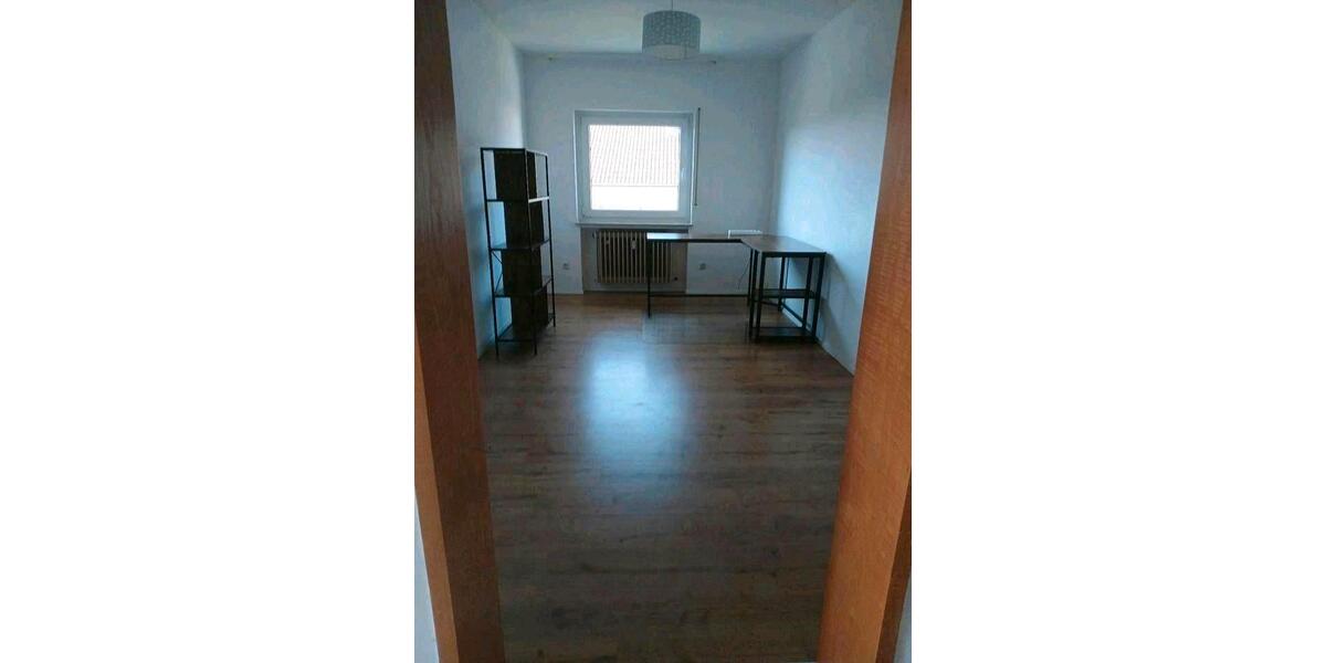 Etagenwohnung Ostheim vor der Rhön Ostheim v.d.Rhön - 4 Zimmer, 126 m&sup2;, 880&euro; | Angebot:26680216
