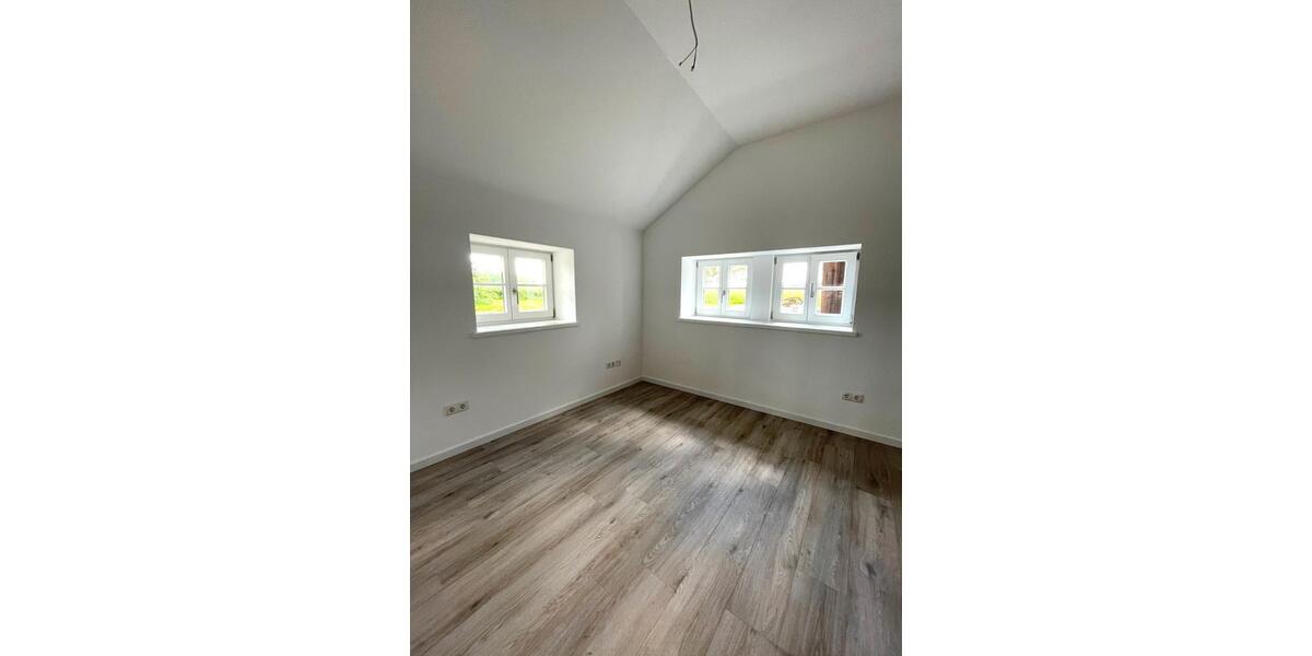 Erdgeschoßwohnung Menslage - 4 Zimmer, 130 m&sup2;, 1.350&euro; | Angebot:26004705