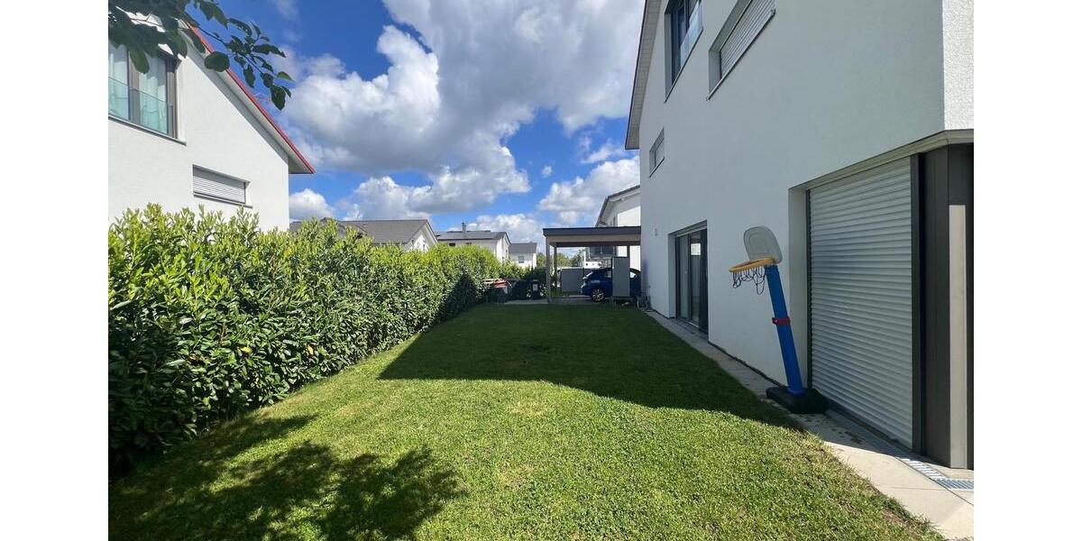 Doppelhaushälfte Schliengen - 5 Zimmer, 145 m&sup2;, 2.150&euro; | Angebot:26592159
