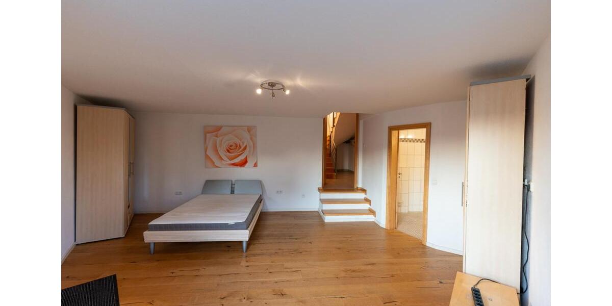 Einfamilienhaus Essenbach - 6 Zimmer, 180 m&sup2;, 2.750&euro; | Angebot:24787569