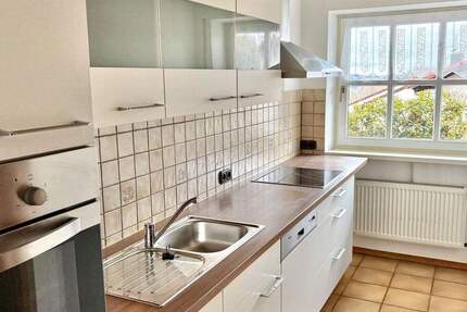 Wohnung Deggendorf - 2 Zimmer, 72 m&sup2;, 720&euro; | Angebot:25674294