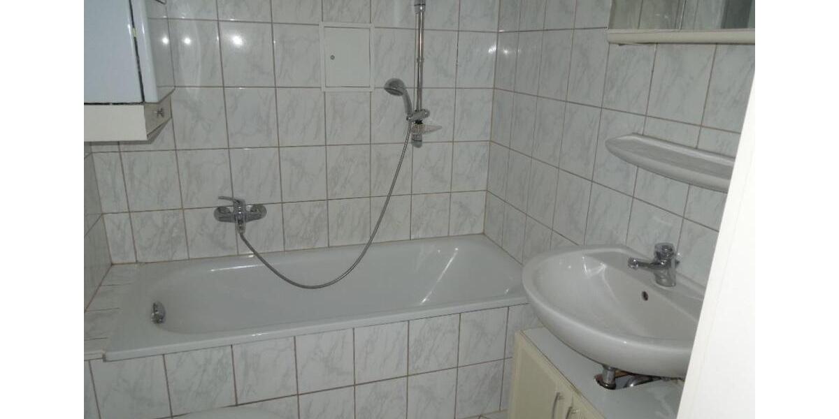 Etagenwohnung Torgau - 3 Zimmer, 88 m&sup2;, 530&euro; | Angebot:24810861