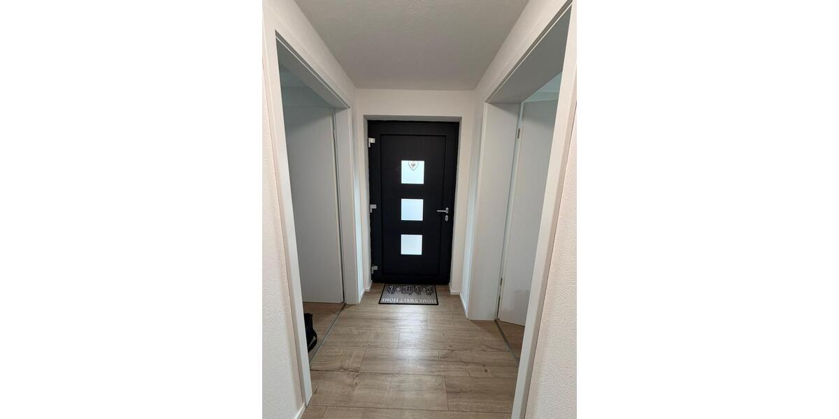 Erdgeschoßwohnung Waldachtal - 2 Zimmer, 62 m&sup2;, 900&euro; | Angebot:26522907