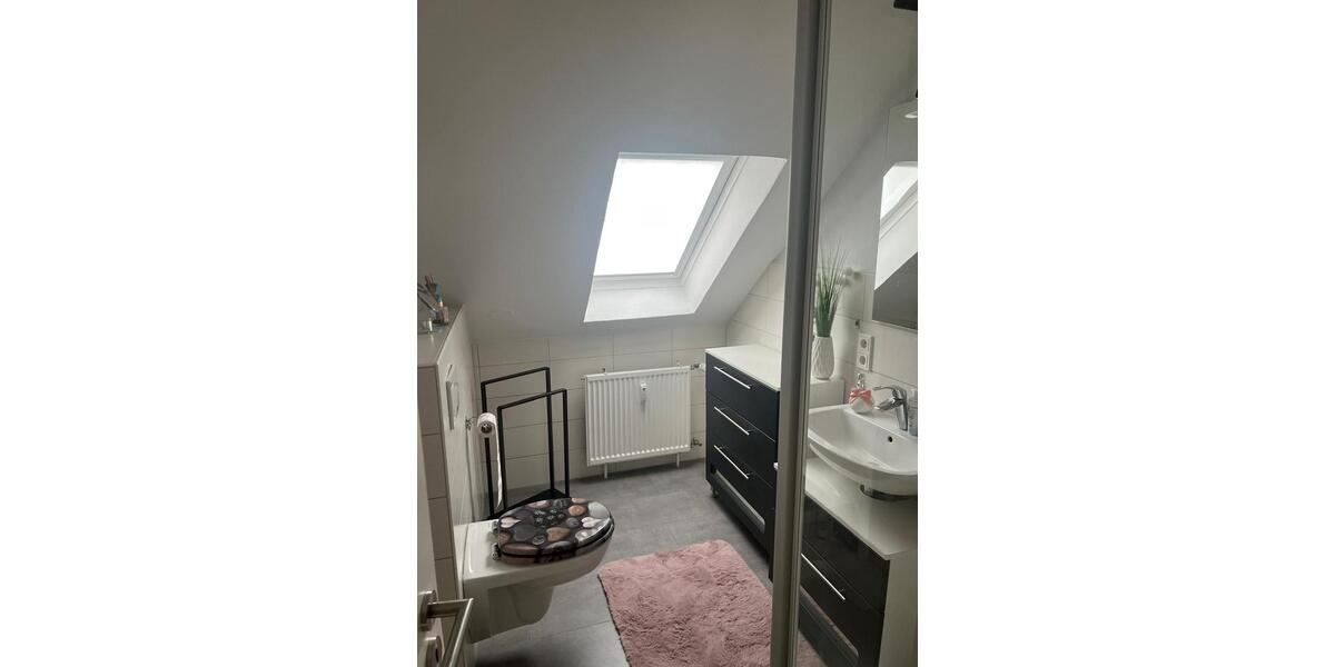 Dachgeschosswohnung 3 zimmer