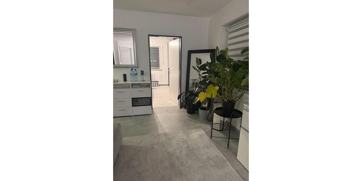 Wohnung zur Miete Erdgeschoss mit Garten ! 2.5 zimmer