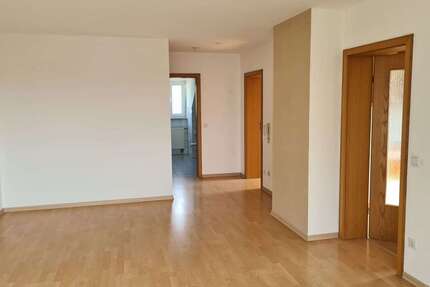 Wohnung Ingolstadt Nordost - 2 Zimmer, 66 m&sup2;, 825&euro; | Angebot:27295354
