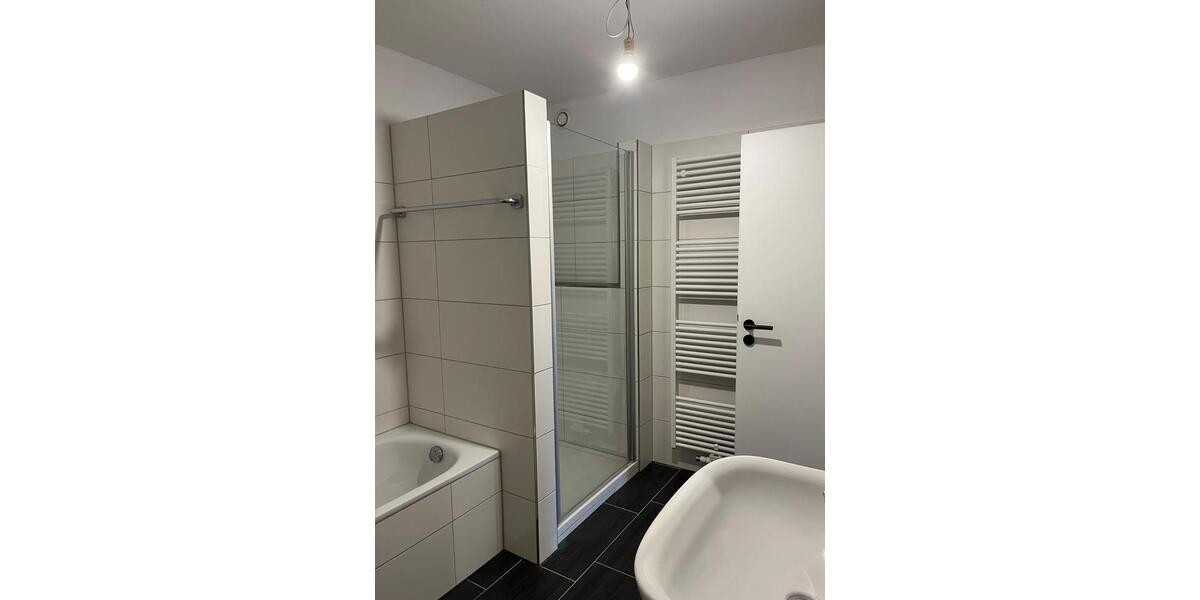 Dachgeschoßwohnung Lingen (Ems) - 3 Zimmer, 89 m&sup2;, 890&euro; | Angebot:25391455