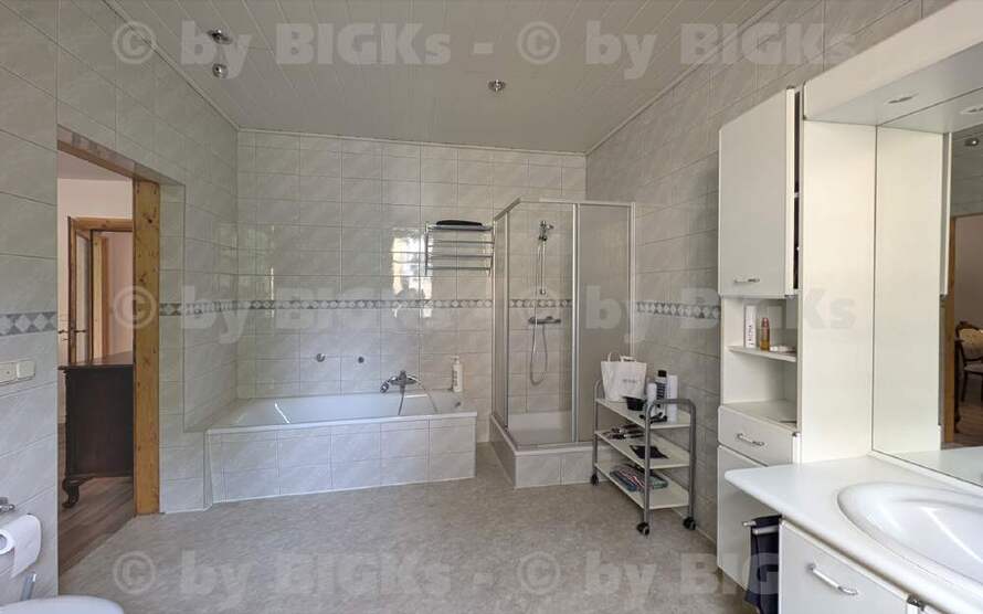 BIGKs - Suhl Mitte - Teilmöblierte Wohnung mit 3 Zimmer Richtung Lautenberg (;-) 3 zimmer