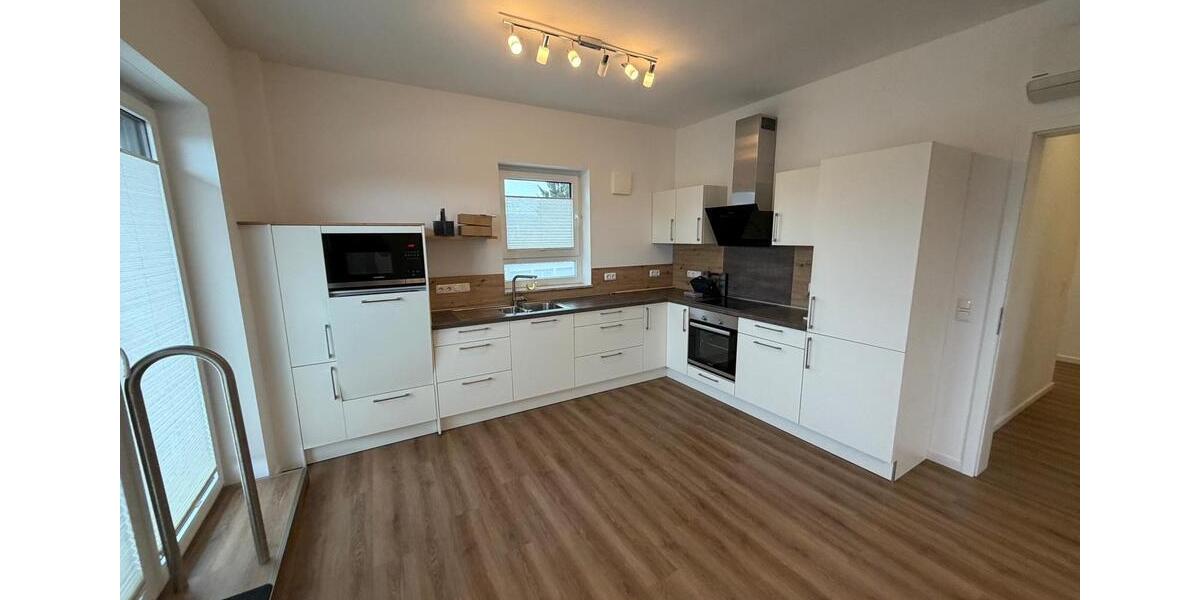 Dachgeschoßwohnung Schlüchtern - 5 Zimmer, 148 m&sup2;, 1.300&euro; | Angebot:24867340