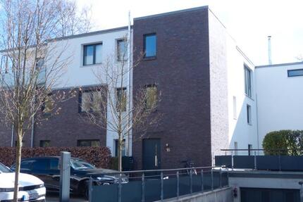 Wohnung Kölln-Reisiek Reisiek - 3 Zimmer, 148 m&sup2;, 1.390&euro; | Angebot:26132631